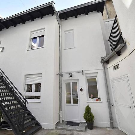 Apartamento Petit Main Square Zagreb Exterior foto